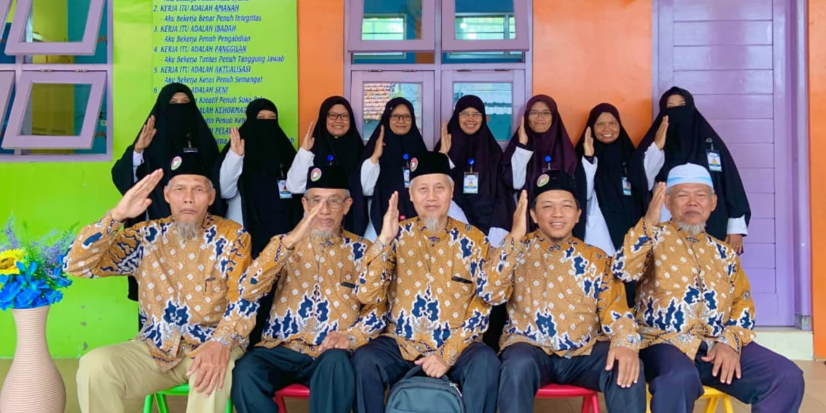 Sinergi Dakwah dan Pendidikan dalam Membangun Generasi Berakhlak Mulia